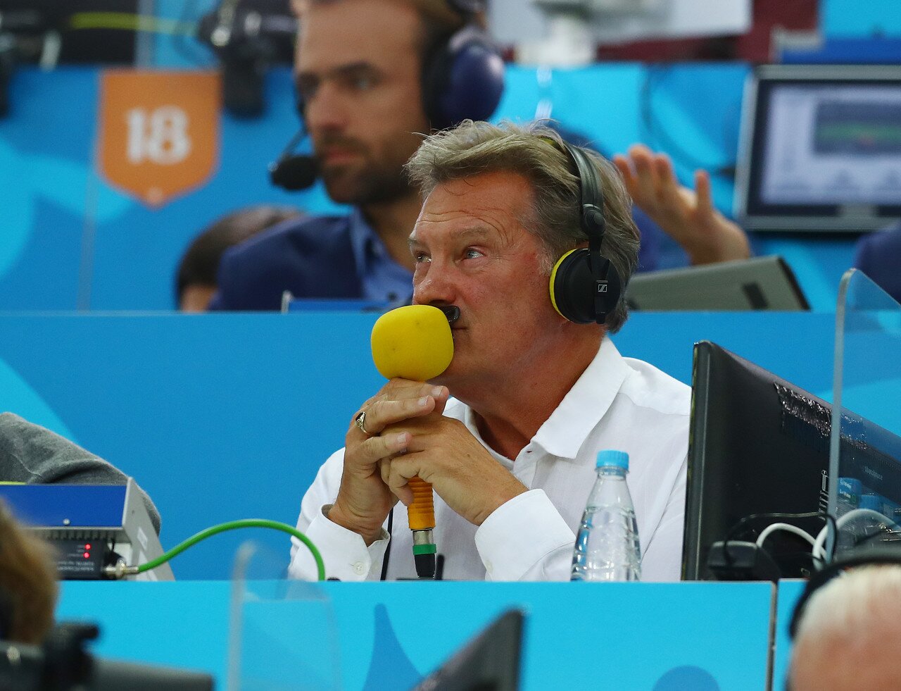 世预赛投注-前英格兰主帅：阿森纳取得了丑陋的胜利，曼联显然踢得更好