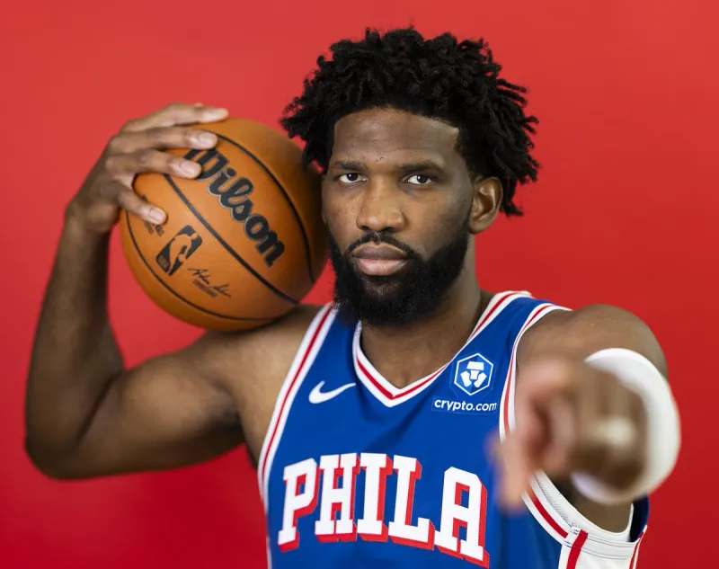 世预赛投注-32岁生日快乐！NBA官方晒照为乔尔-恩比德庆生